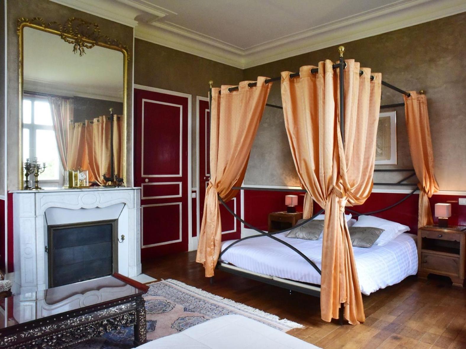 Bonnac-la-Côte 샤토 드 생 앙투안 B&B 객실 사진